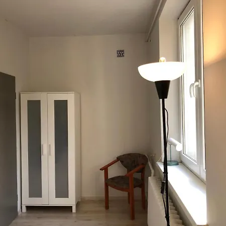 Kemping - Ośrodek Na Klifie Village - Helska 11 *