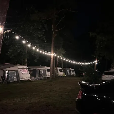 - Ośrodek Na Klifie Village - Helska 11 *